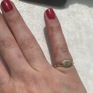 Mejuri Signet Pinky Ring 14k Gold